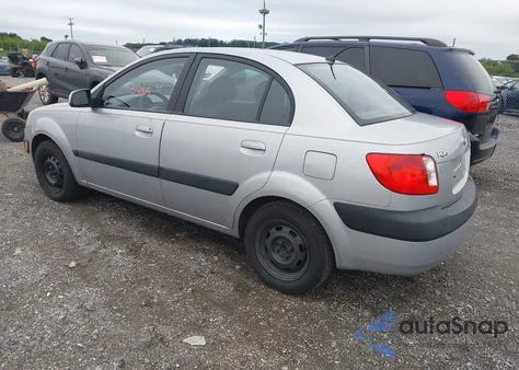 2007 Kia Rio Lx из США, поврежденный, VIN KNADE123576276047